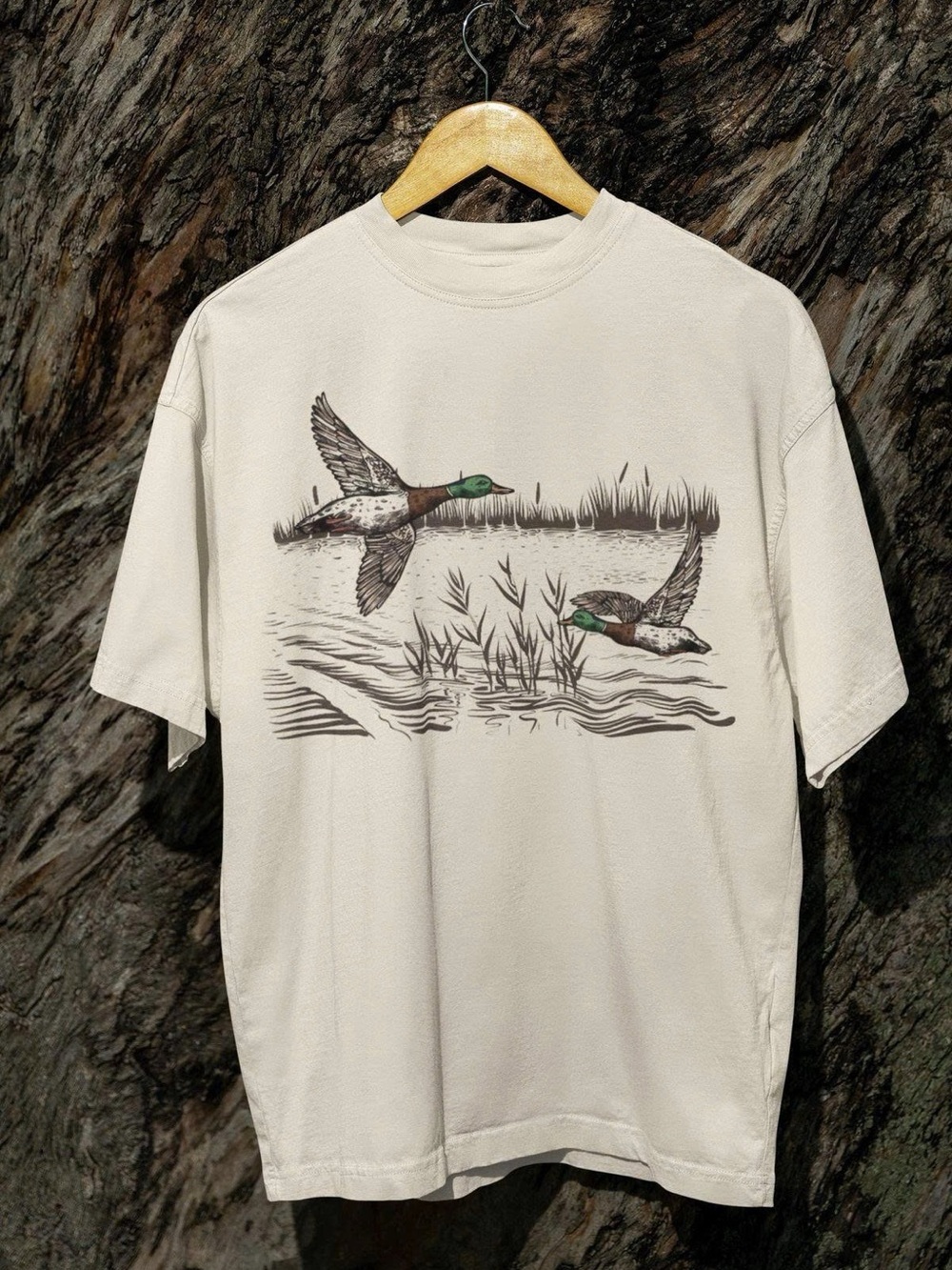Cream Short Sleeve Tee with Flying Duck Graphic